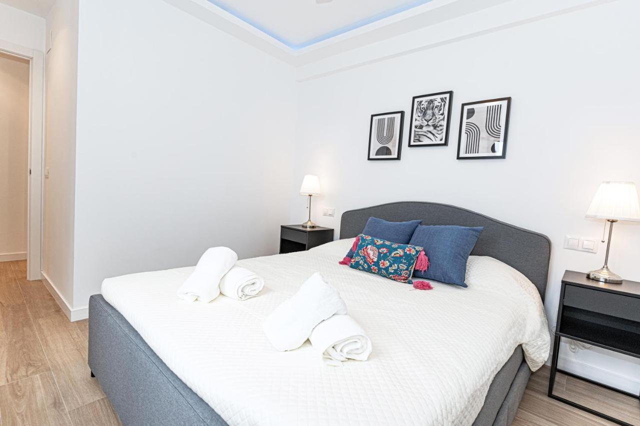 Acogedor Apartamento En Estepona Centro By Rent Me Buitenkant foto