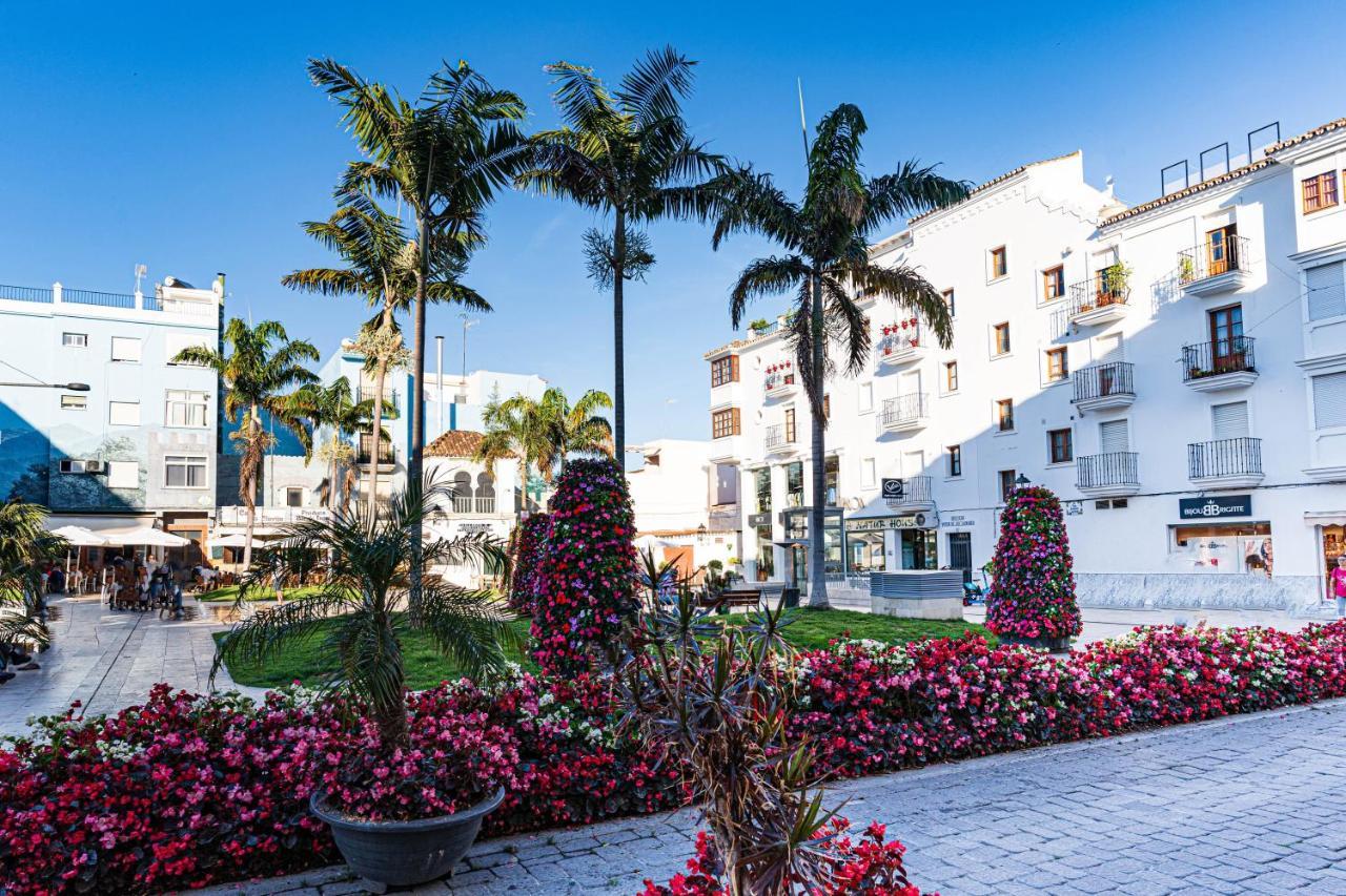 Acogedor Apartamento En Estepona Centro By Rent Me Buitenkant foto
